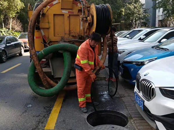 裕民排污管道清淤